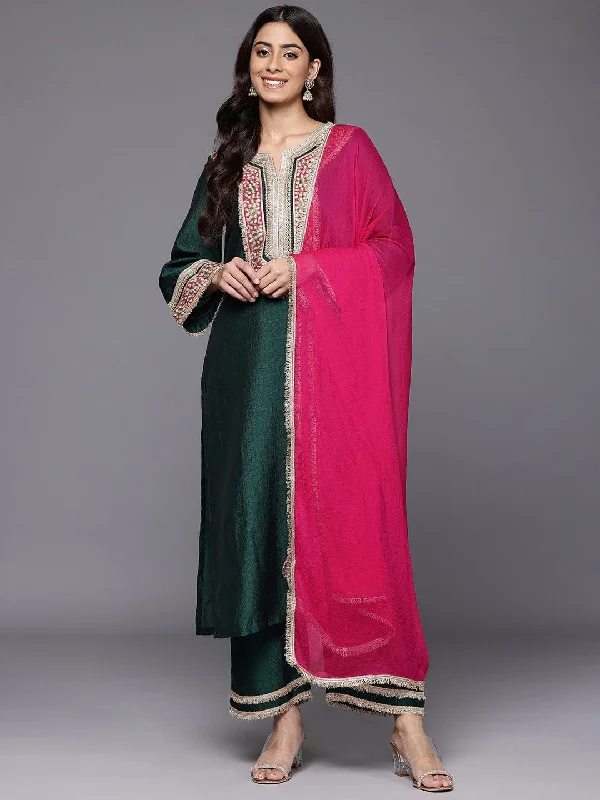 Varanga Women Green Lace Embroidered Kurta With Bottom And Dupatta