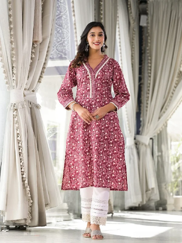 Varanga Women Magenta Floral Printed Straight Kurta