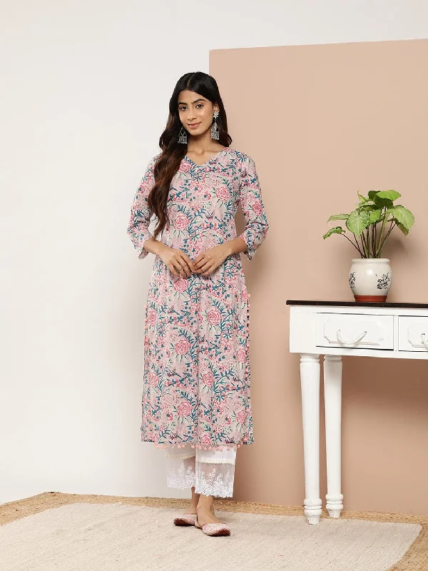 Varanga women Pink Three Quarter Sleeve Straight Kurta.