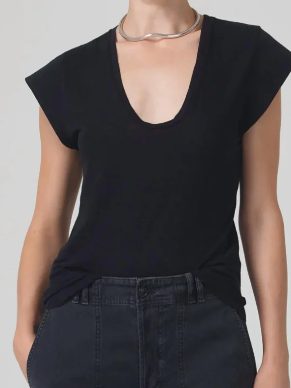 Inessa Short Sleeve Tee In Washed Black